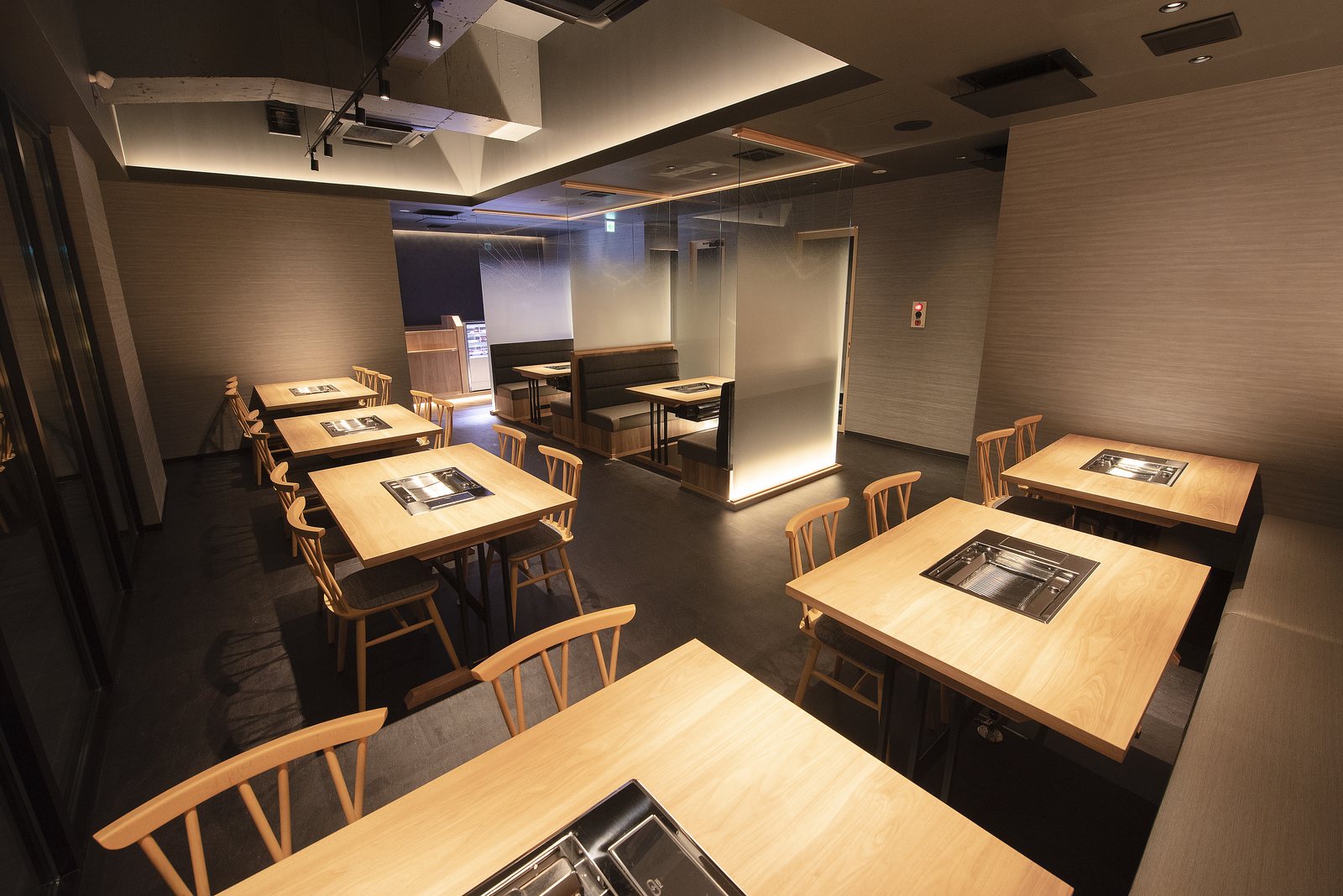 Suasana dalam restoran